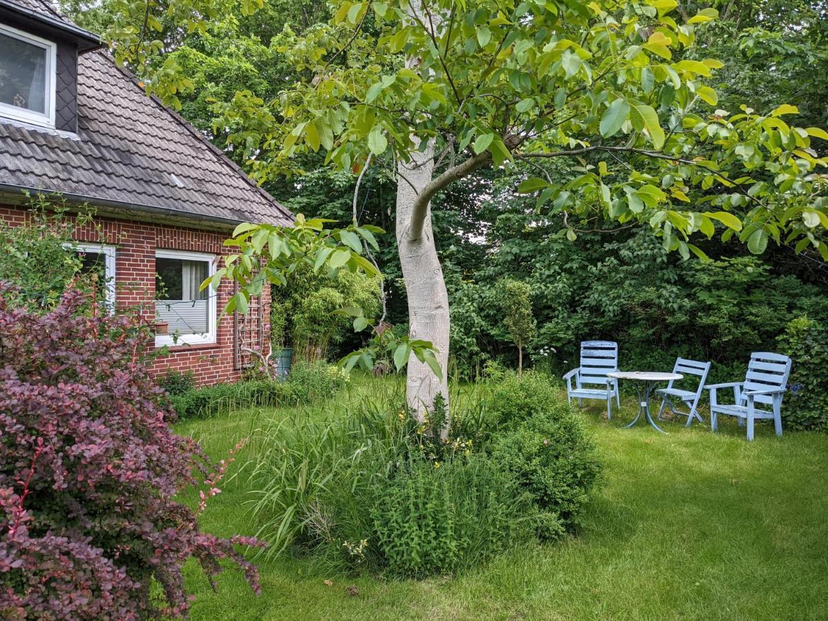 Charmantes Ferienhaus In Nordfriesland Humptrup Exteriör bild